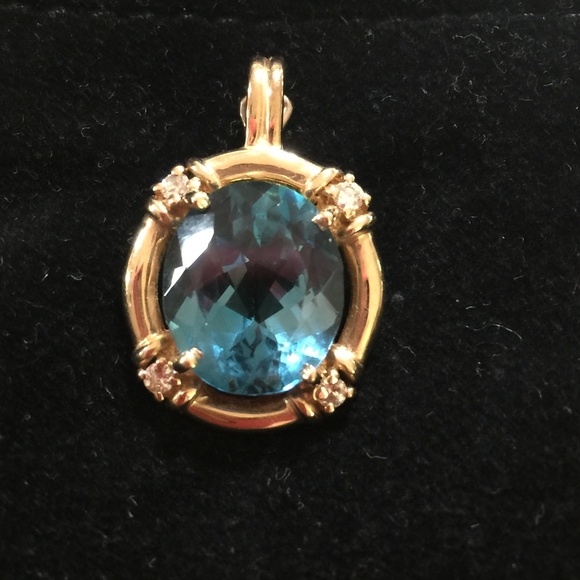 9 Carat Blue Topaz 14k Gold Pearl Enhancer Pendant - Picture 1 of 8